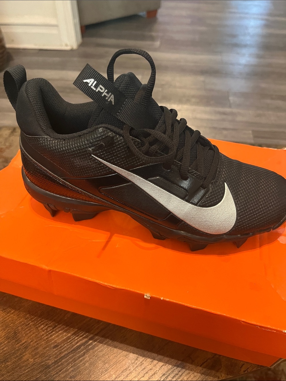 Nike Alpha Menace 4 Shark Football Cleats